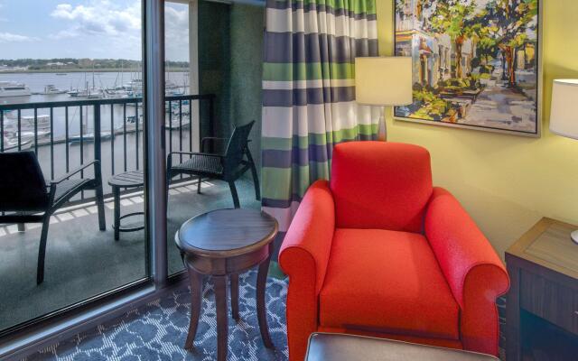 Hilton Garden Inn Charleston Waterfront/Downtown