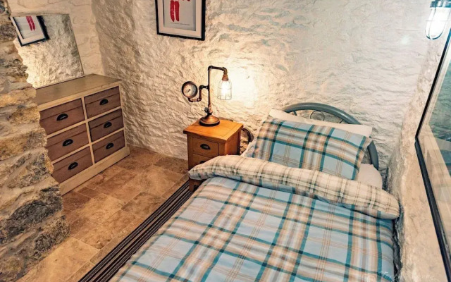 Barbican - Historic - Pets Ok - Parking - 5 Guests