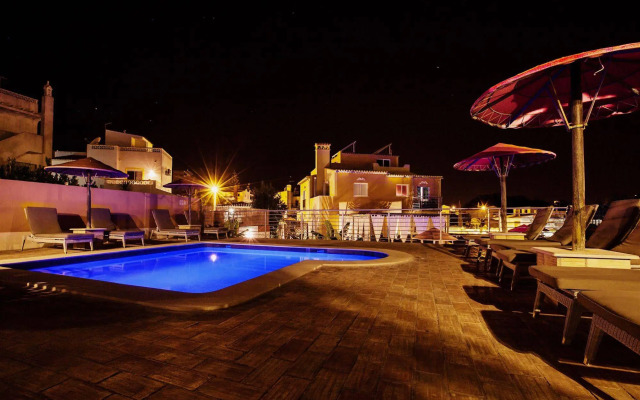 Villas D. Dinis Charming Residence - Adults Only