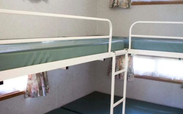 Strayleaves Caravan Park