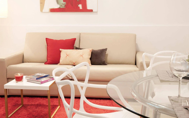 Click&Flat Seneca Suites