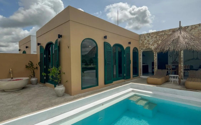 Woywoy Escape Samu (Adults Only)