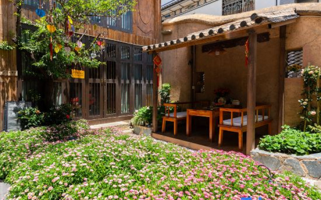 Bujian Shan · Muwa Hideaway T² Hide Bai Healing Courtyard (Dali Renmin Rd Branch) – Exterior – Dali