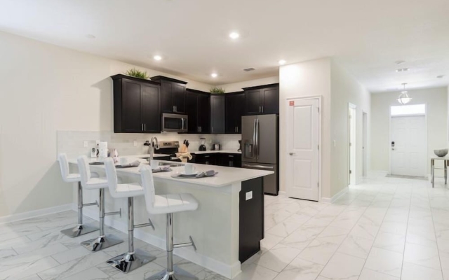 8BR 5BA ChampionsGate Pool Home