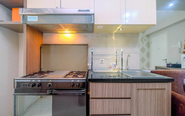 Warm And Cozy 2Br At Green Palace Kalibata Apartment