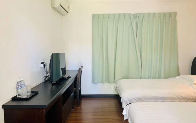 OYO 90036 Eagle Wood Garden