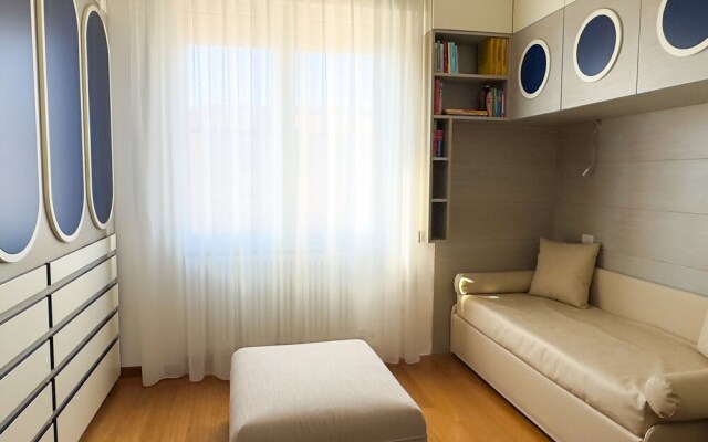 Luxury Majestic Penthouse Apartment