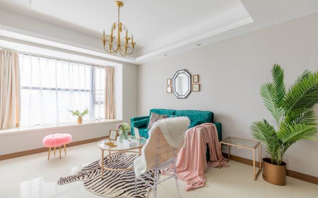 Locals Boutique Apartment Huafa Plaza 28