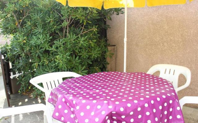 Maison Gruissan, 1 pièce, 4 personnes - FR-1-229-558