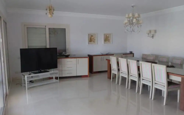 Villa Stand Alone Sea View Hacienda Bay