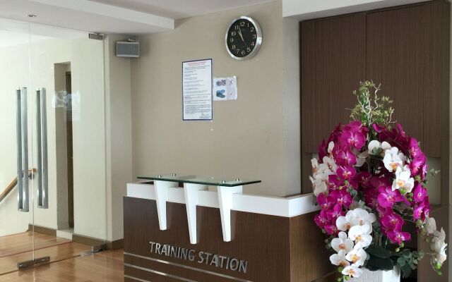 Bluesky Serviced Apartment Airport Plaza