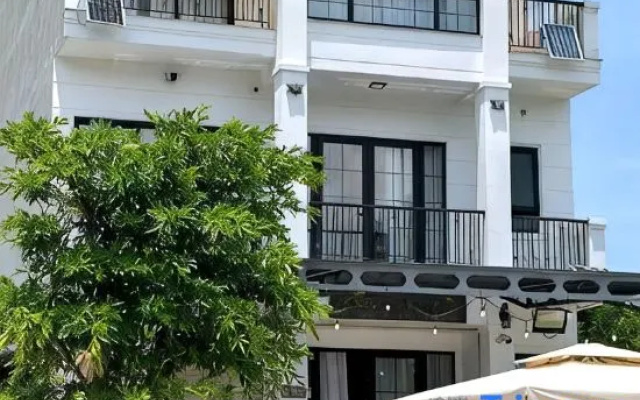 COBI's Home – Exterior – Cam Lam