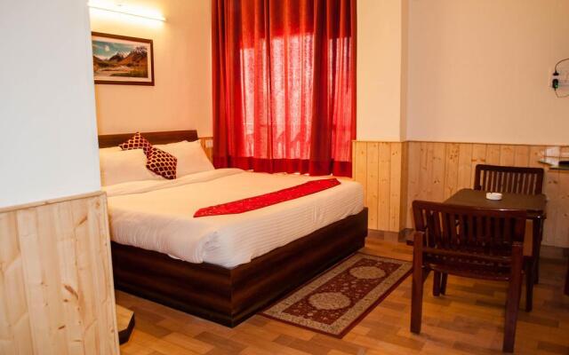 Flagship 8421 Hotel Seven Hills