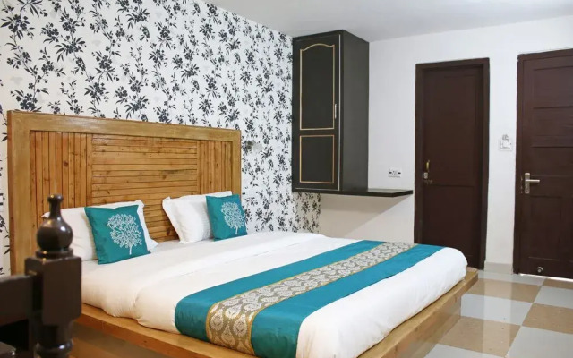 OYO Rooms Near Zero Bridge