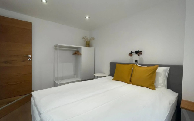 SeaHouse Apartments