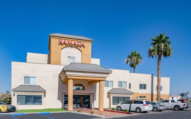 Ramada by Wyndham Bakersfield North