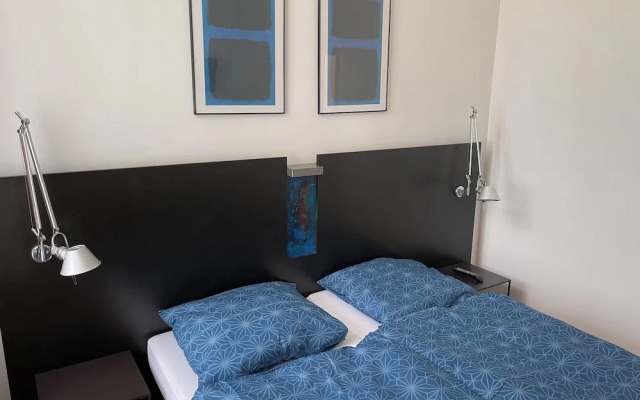 WHLIVING - Apartments & Studios