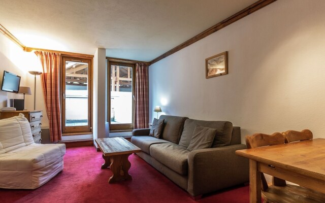 Savoyards and rustic apartment in the heart of Val d'Isère