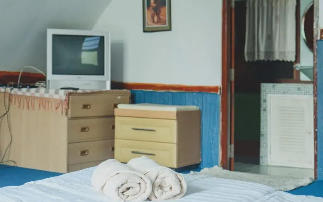 Baansuan Chomchun by ZUZU