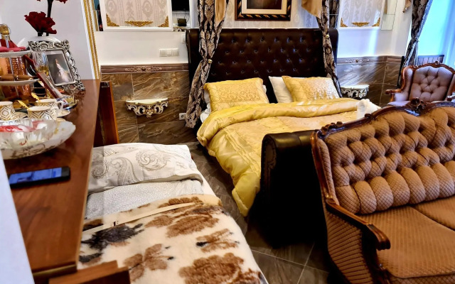 Urban Boutique Hotel