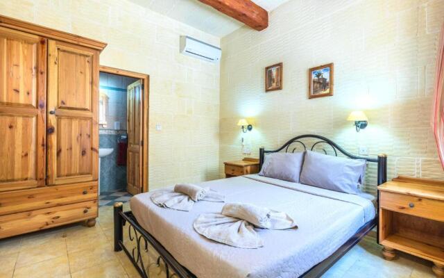 Ta Guljetta 4 Bedroom Villa With Private Pool