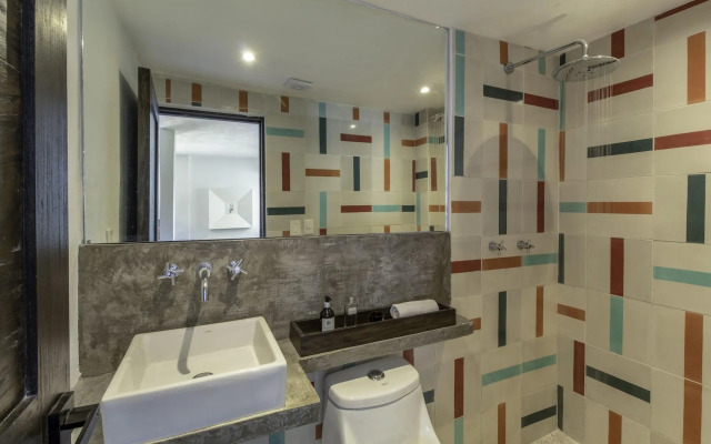 Cuale Condo Retreats