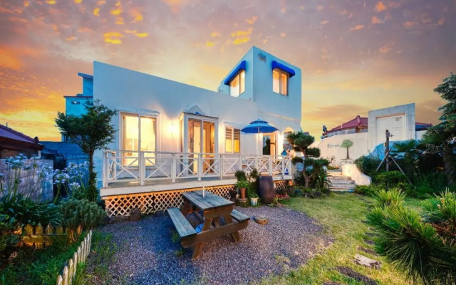 Jeju Mulgogi Pension