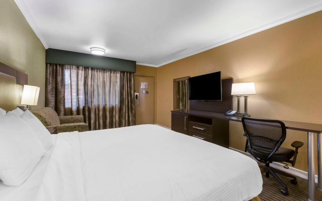 Royal Sun Hotel & Suites