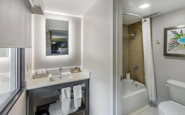 Best Western Plus Clemson Hotel & Conference Center