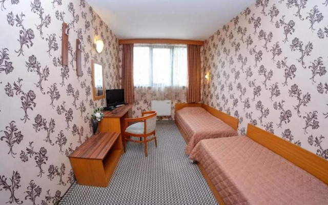 Rodopi Hotel