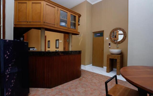 OYO 1072 Kampung Condro Wulan Guesthouse