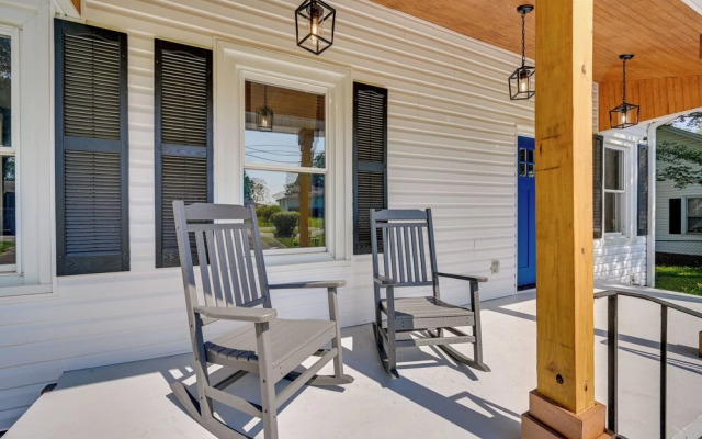 Updated Greenville Home w/ Backyard!