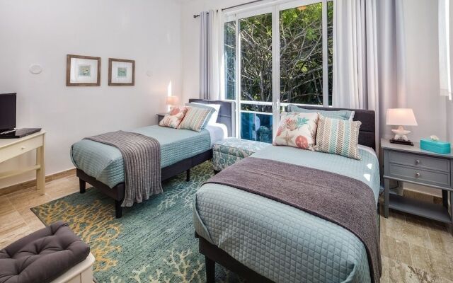 Grand Laguna Beach R2