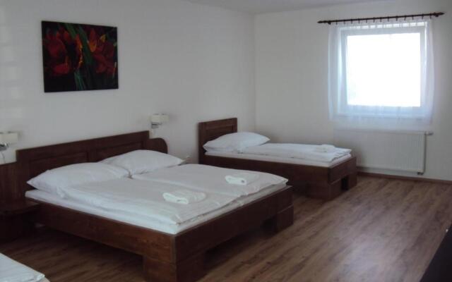 Motel Senec