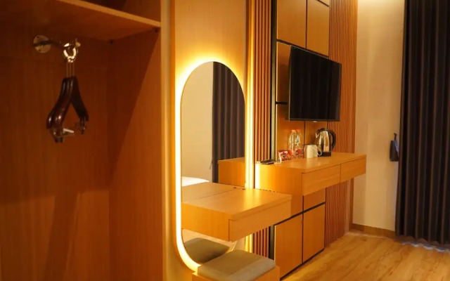 Eagle Hotel Wonosobo, Azana Hotels Collection
