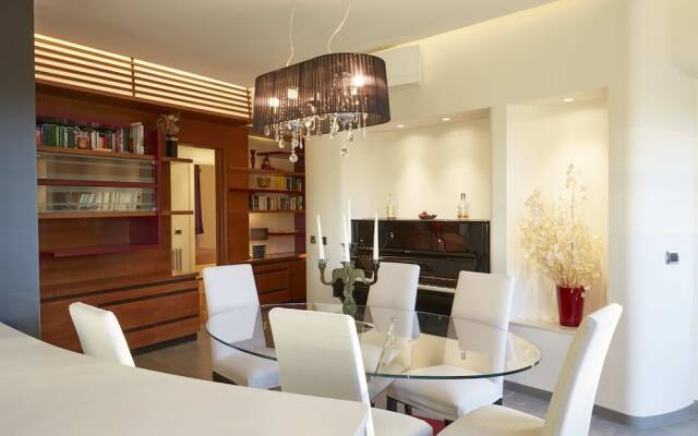 Vatican Luxury Penthouse With Terrace