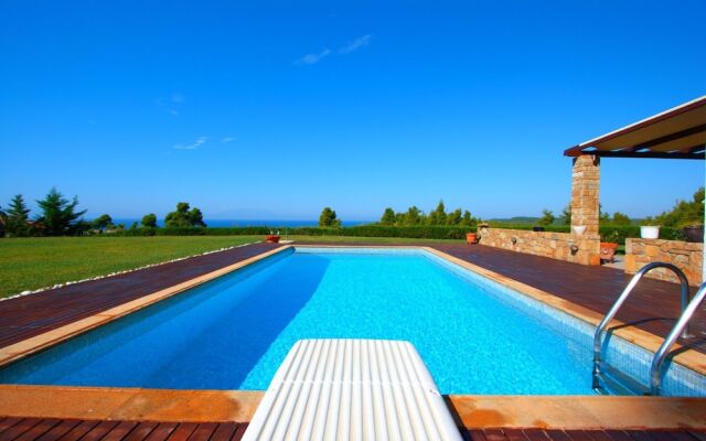 Nutsford Private Pool Villa