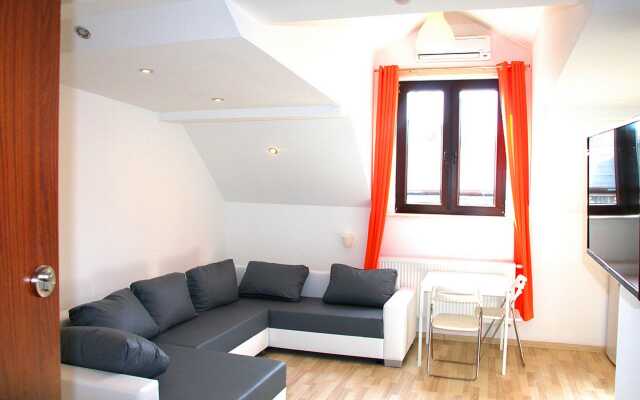 Station Apartments Kątowa 11 Krakow