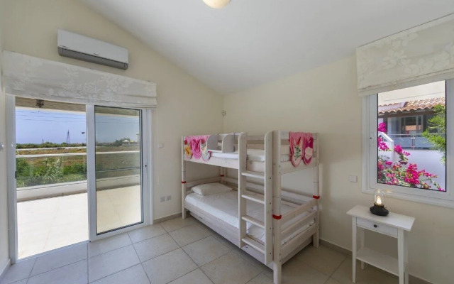 Protaras Villa Serifos By The Sea