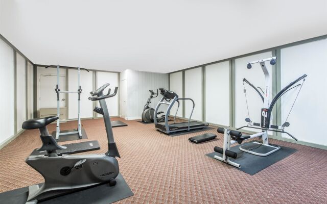 Howard Johnson Hotel Kitchener