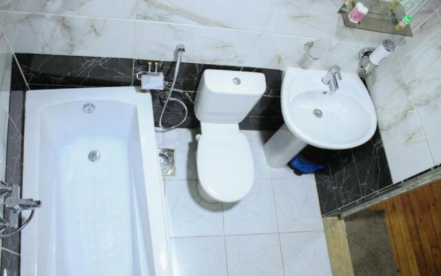 Kmt Hostel