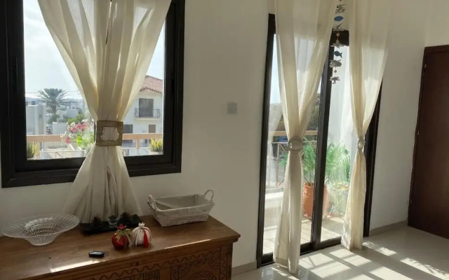 Two Bedroom Duplex With Mountain and Sea View