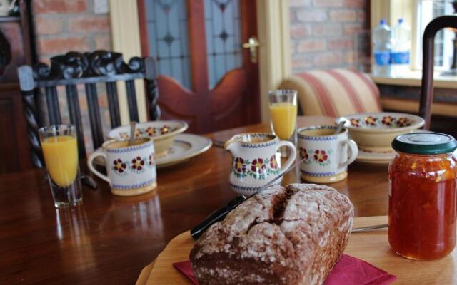 Dulrush Lodge Guest House and Self Catering