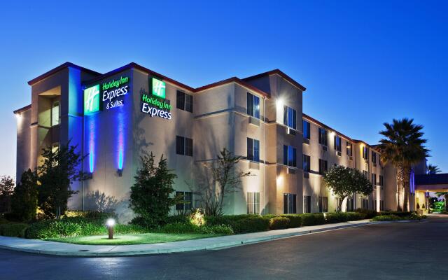 Holiday Inn Express Hotel & Suites Tracy, an IHG Hotel