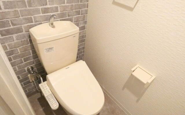 Alpha Square Minami 6 Jo 408