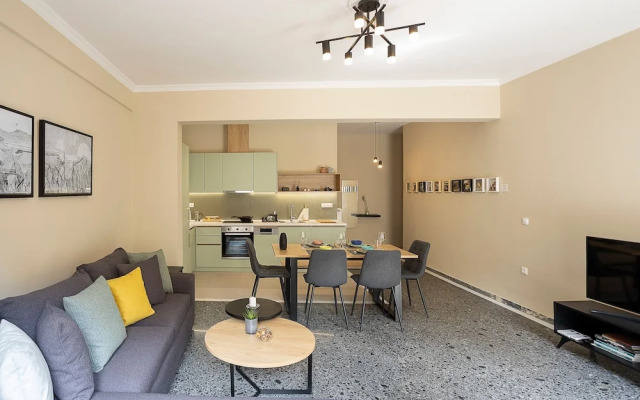 Spacious 2-bedroom Retreat in the Heart of Athens