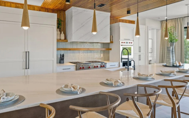 Deep Blue Sea in Sarasota