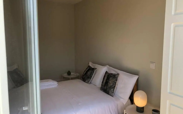 CL Freixo Apartment With Electric Scooters