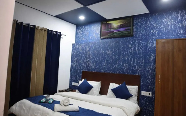 Hotel Everest Highland by Krishiv