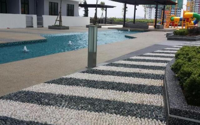 Johor Bahru Paradigm LePlatino Homestay